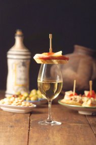 Spanish foods - serrano ham suppliers