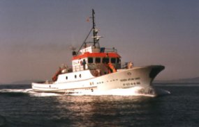 Tuna fishing boat